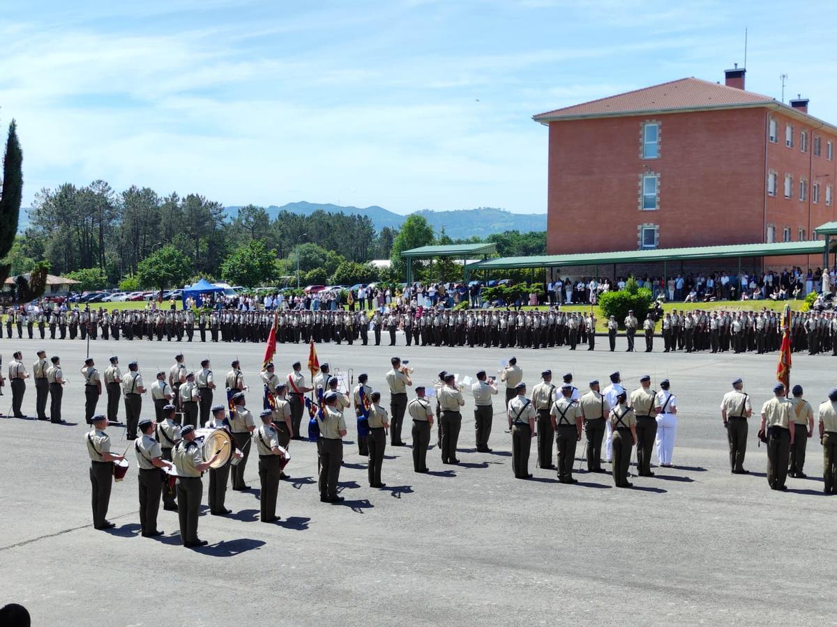 La Brilat conmemora su 60 aniversario con una parada militar en Cabo Noval