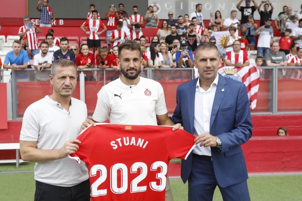 Acte de renovació de Cristhian Stuani