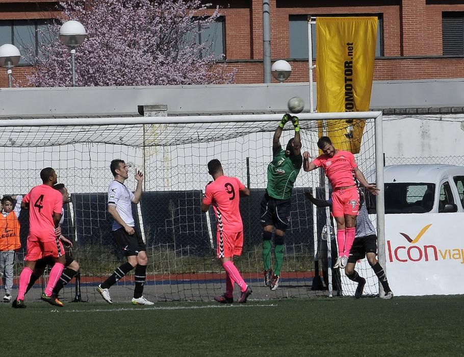 El partido entre el Caudal y la Cultural Leonesa, en imágenes