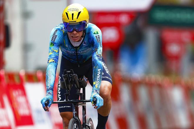 El ciclista español David de la Cruz (Astana Qazaqstan Team), en La Vuelta 2023.