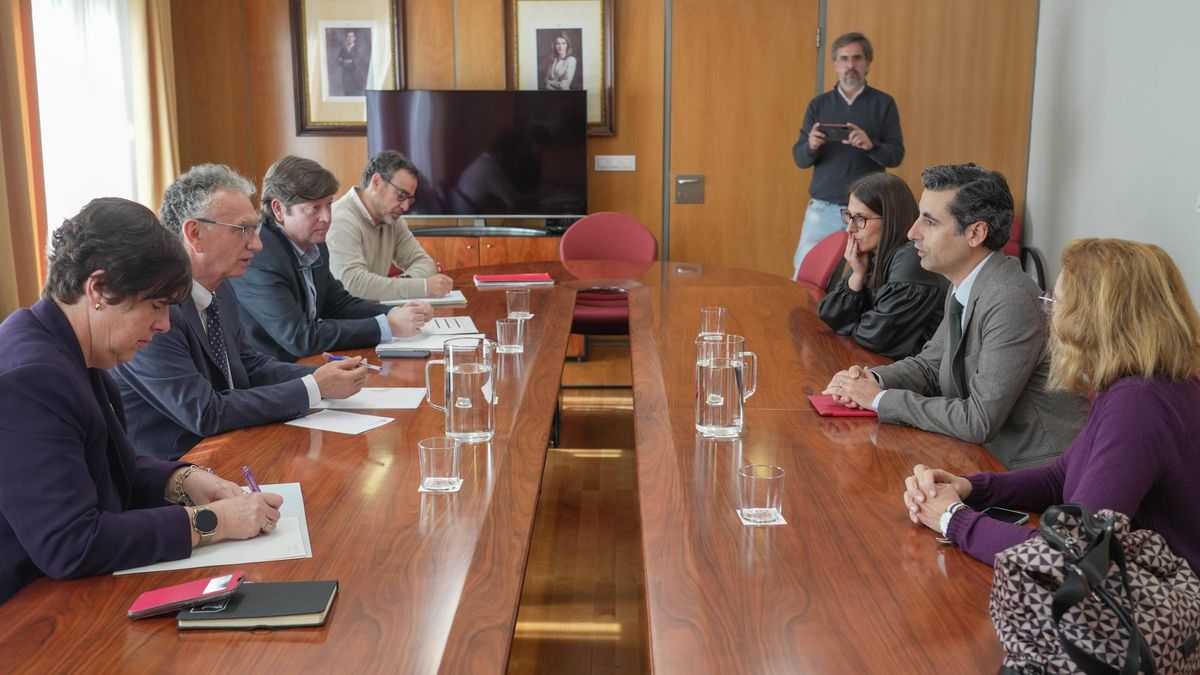 Reunión este miércoles en la delegación del Gobierno.