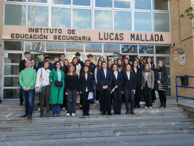 IV Torneo de debate escolar de la provincia de Huesca en el IES Lucas Mallada.