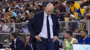 Joan Peñarroya, el técnico del Barça, abatido en los cuartos de final de la Copa del Rey ante el La Laguna Tenerife.