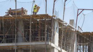 El pla per mobilitzar  sòl i construir pisos, tombat