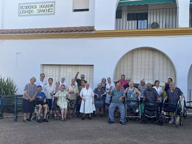 La residencia Lisardo Sánchez completa la primera fase de las obras, pero aún necesita 500.000 euros