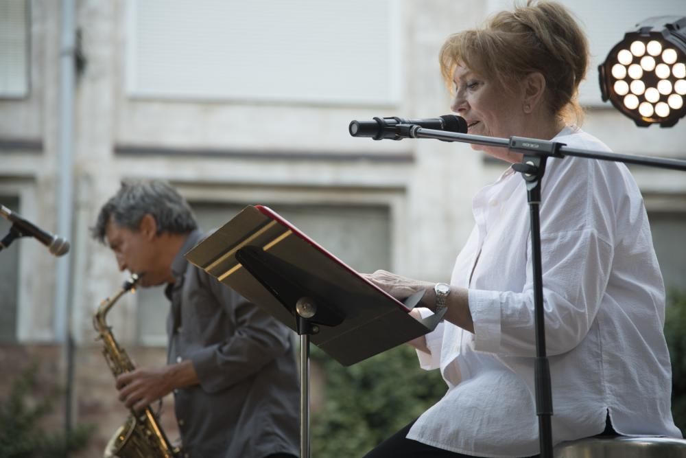 Dia del Llibre i de la Rosa a Manresa