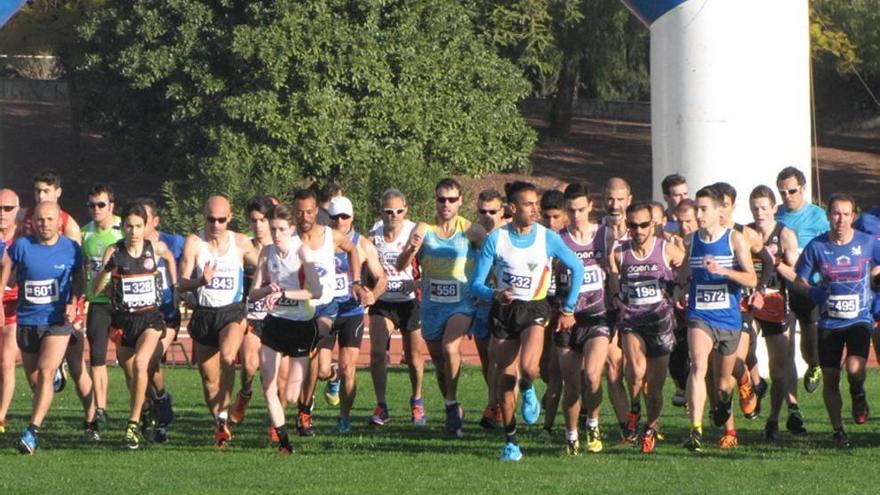 Momento de la salida del Cross de Lorca