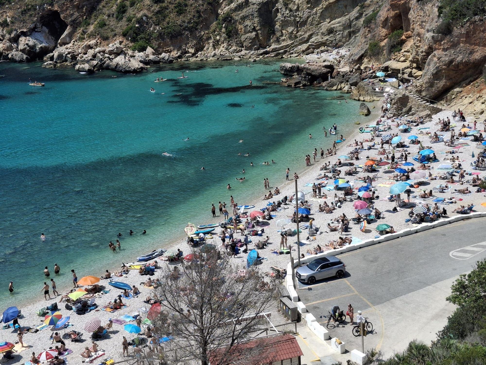 Llenazo y colapso en la Granadella de Xàbia (imágenes)