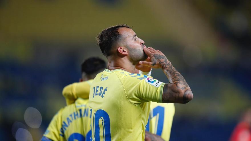 UD Las Palmas - Oviedo: La afición se vuelca con los amarillos