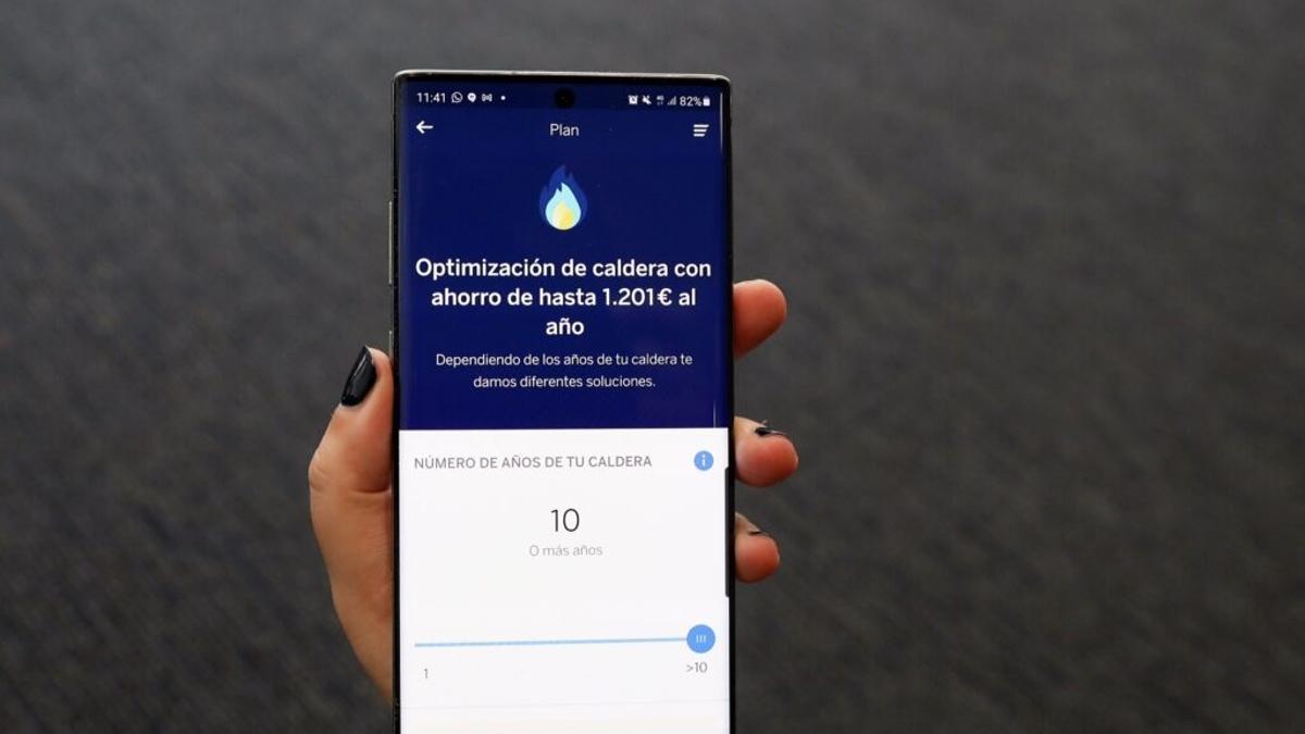 La app del BBVA, que incluye un optimizador de energía para hogares.