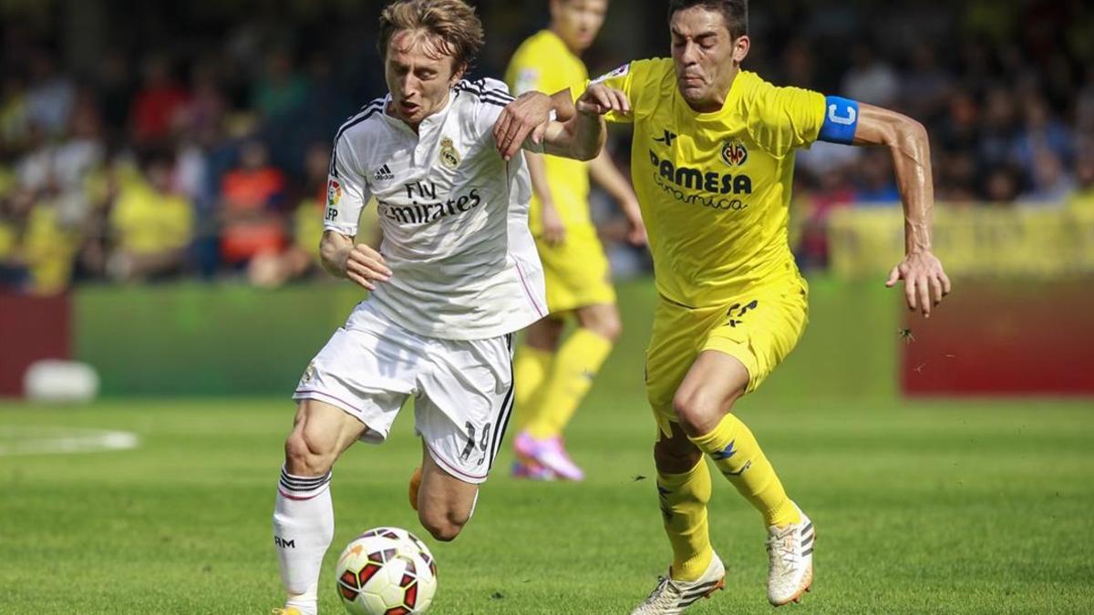 Modric, durante un partido entre el Villarreal y el Madrid