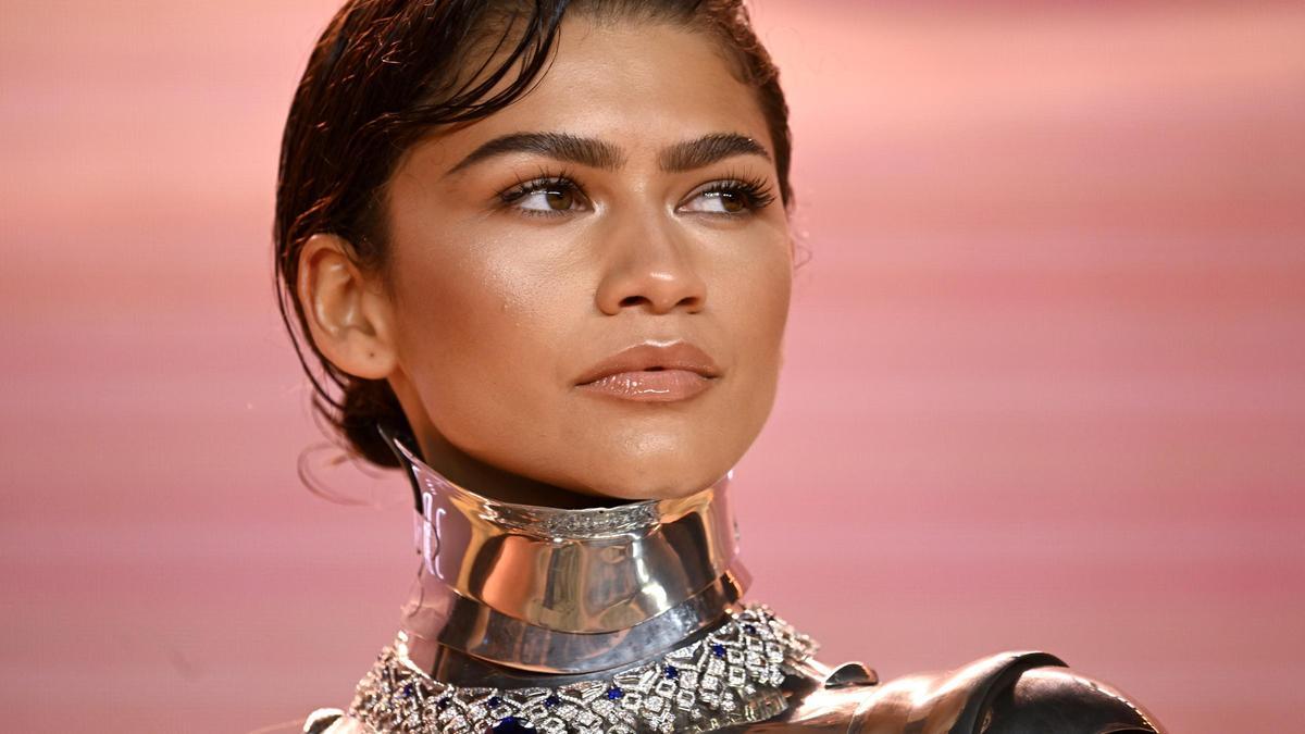 La cara B del look robótico de Zendaya: le trajo un serio problema