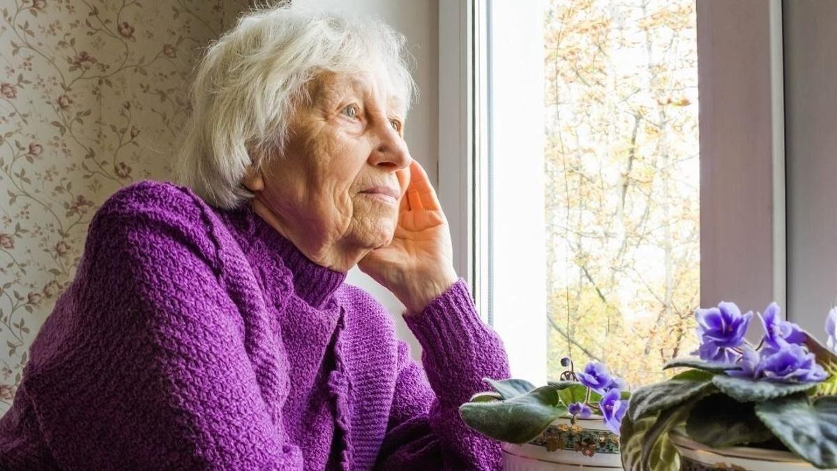 Ana (87 anys) jubilada: "No cobro res de res. De la pensió, ni un cèntim"