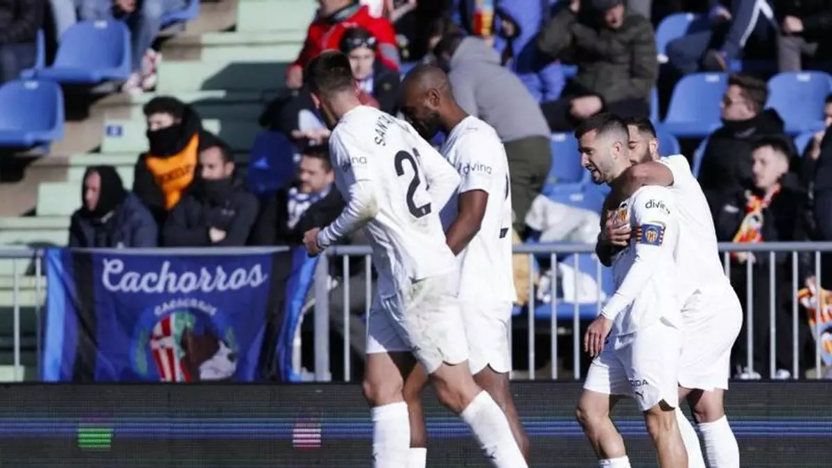 Gol(pe) de capitán de Gayà para sacar al equipo del descenso en Getafe