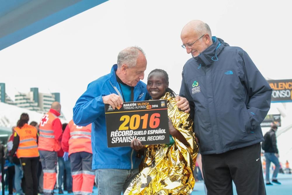 Kipchirchir gana el Maratón de Valencia