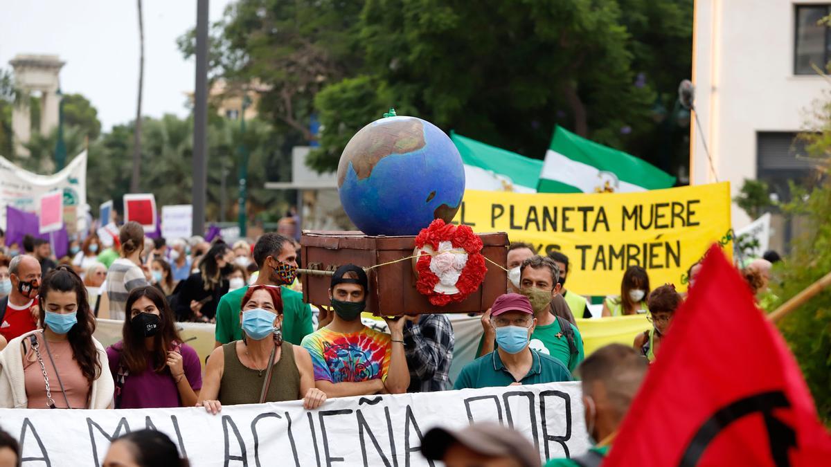Manifestación 'Juicio por el clima' por las calles de Málaga