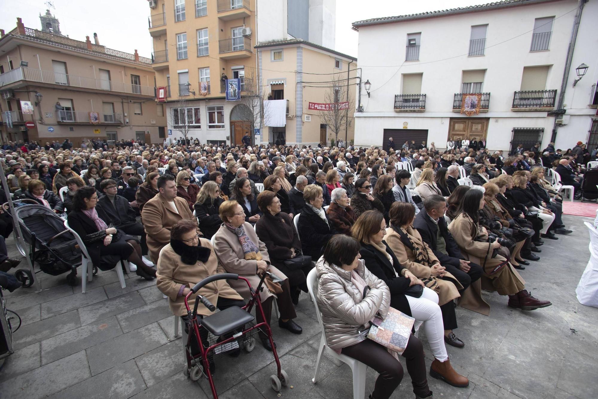Benigànim honra a la beata inés