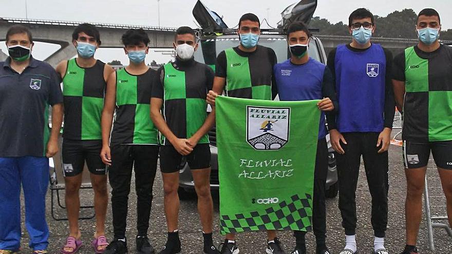 El equipo sénior masculino del Fluvial Allariz, en una competición.