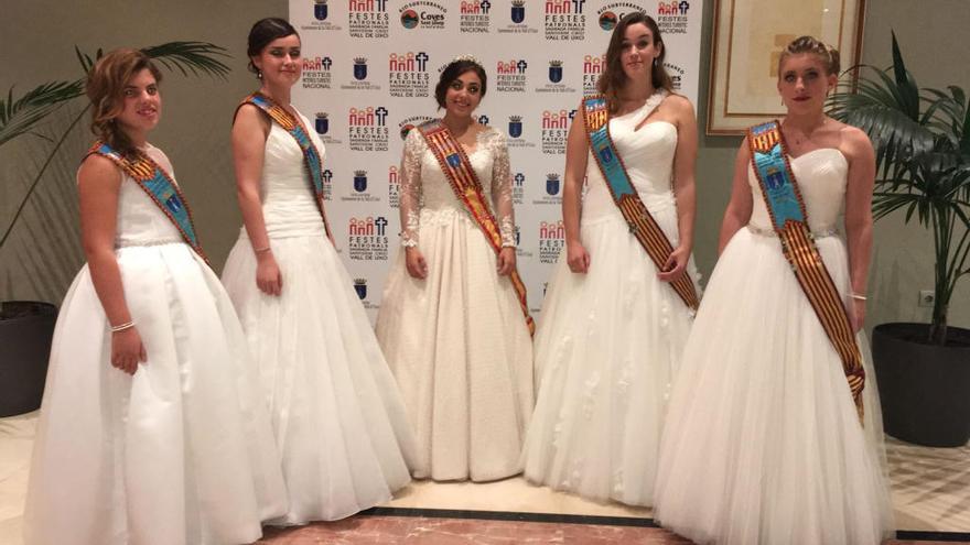 La Vall d&#039;Uixó se viste de gala y rinde honores a su reina y corte de honor