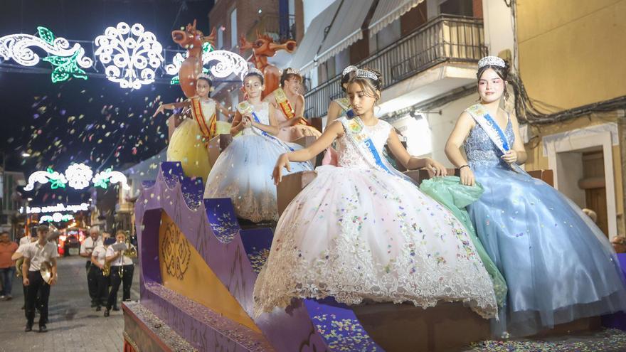 Desfile de Carrozas en Daya Nueva