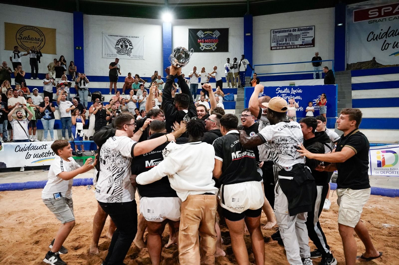 Castro Morales se proclama campeón de Segunda Categoría de la Copa Fundación La Caja de Canarias de Lucha canaria