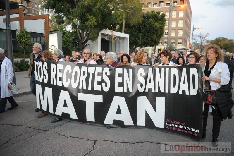 La marea blanca toma Murcia