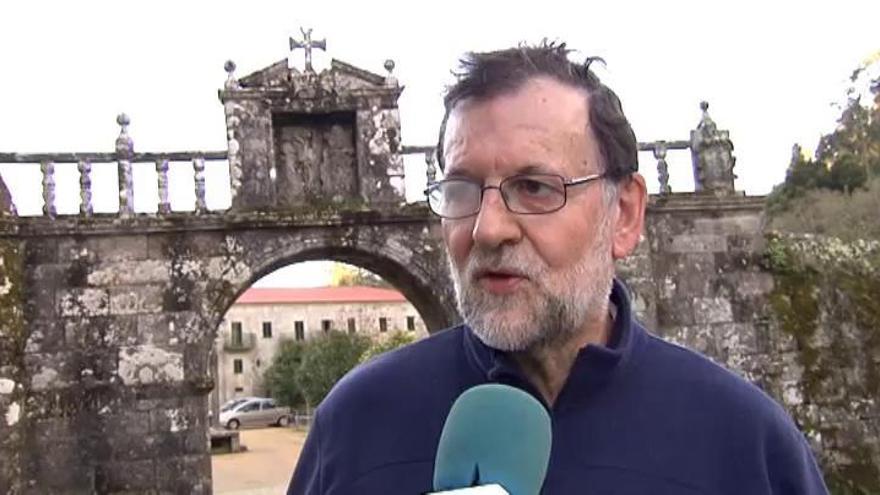 Rajoy pide "prudencia" para reformar la Constitución