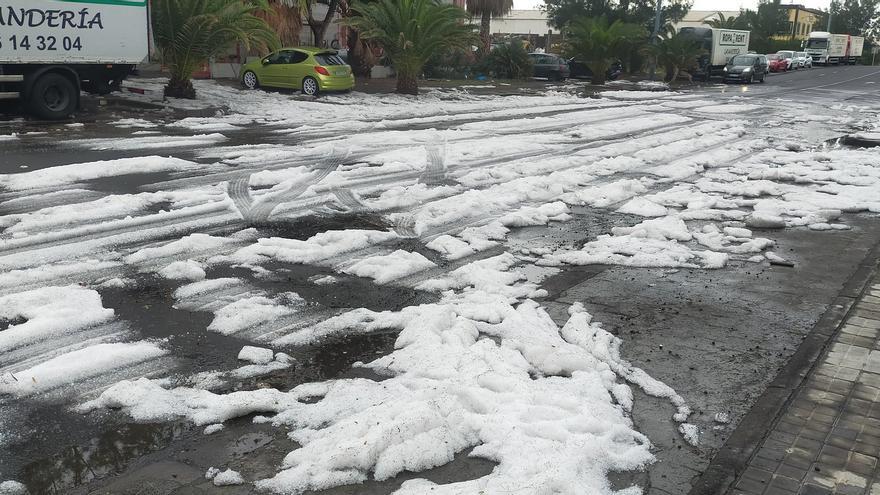 El fuerte viento en Canarias causa más de 50 incidentes durante la noche