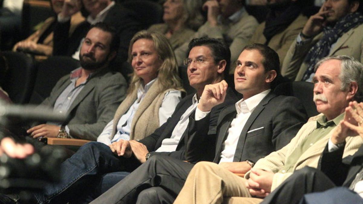 Albert Rivera, segundo por la derecha, durante el acto de presentación de Movimiento Ciudadano, este sábado en Madrid.