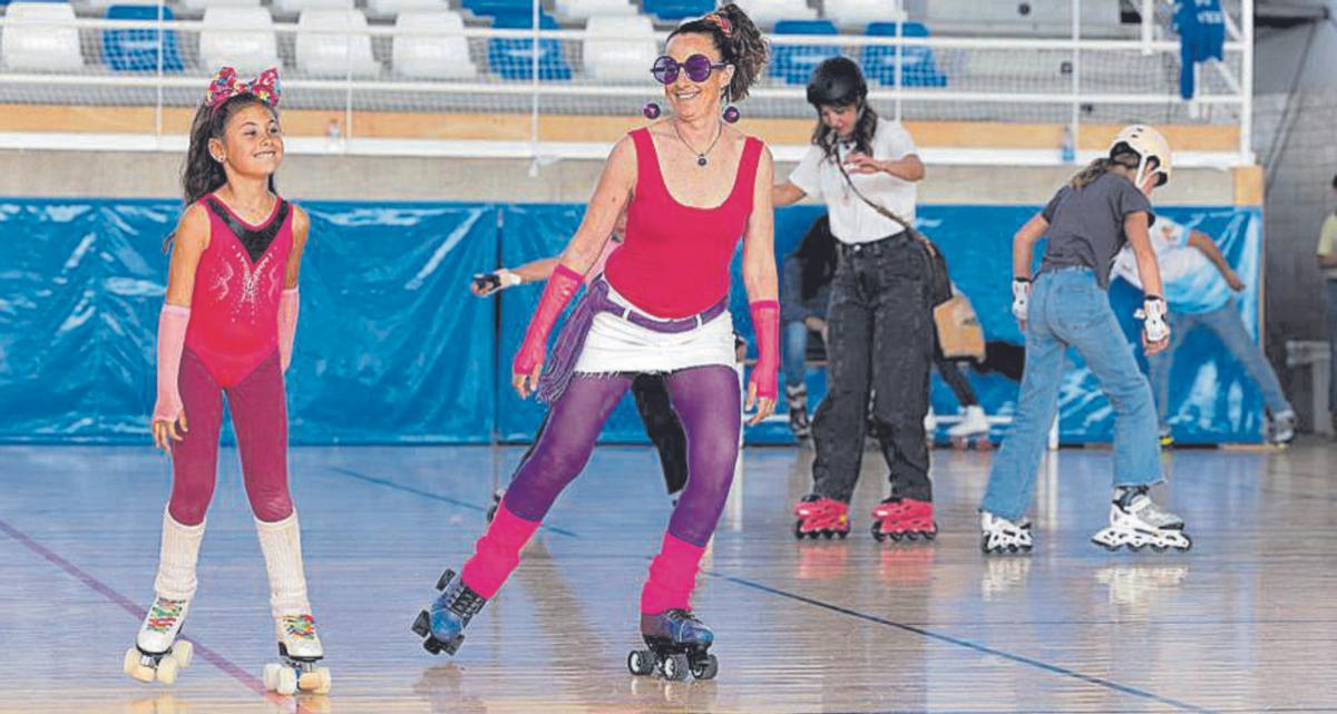 La afluencia de patinadores fue constante durante la Roller Disco Party.