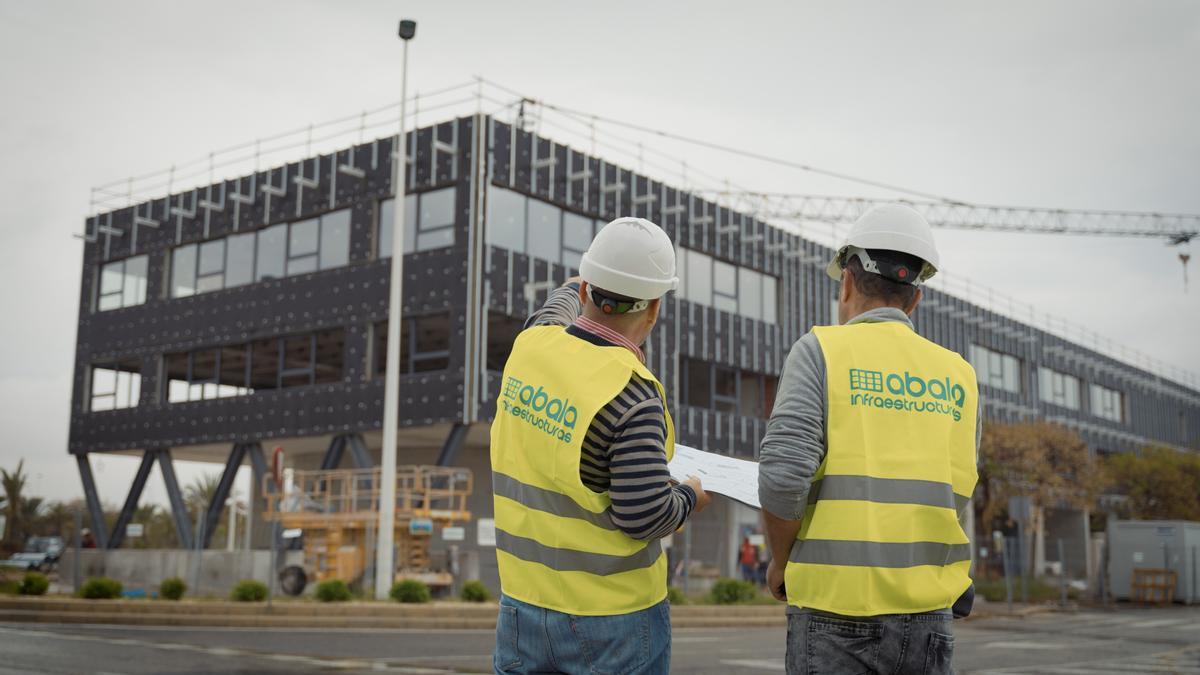 Abala Infraestructuras se ha puesto manos a la obra a la hora de construir el Campus Tecnológico de Elche.