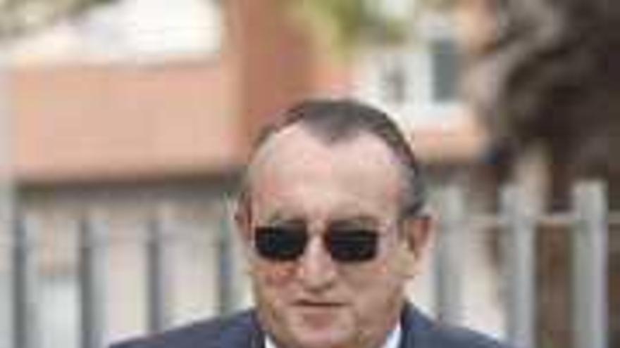 Un perito de Hacienda asegura que los ingresos de Carlos Fabra son «imposibles» de justificar