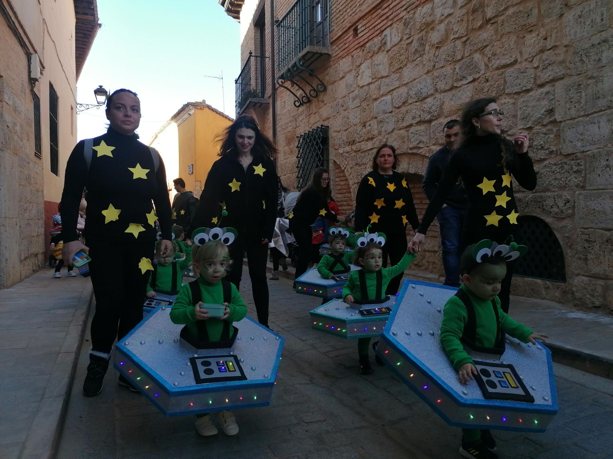 Los "chupetines" de Toro navegan por el universo del Carnaval