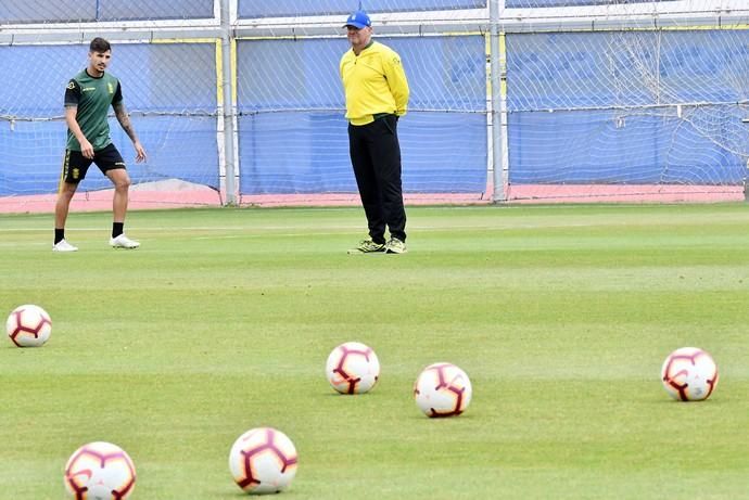 10/05/2019 HORNILLO. TELDE.  Entrenamiento UD Las Palmas. Fotógrafa: YAIZA SOCORRO.  | 10/05/2019 | Fotógrafo: Yaiza Socorro