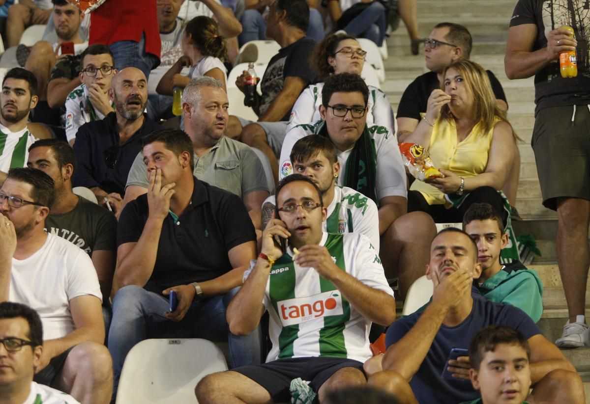 La afición cordobesista en el partido contra el Alarcón