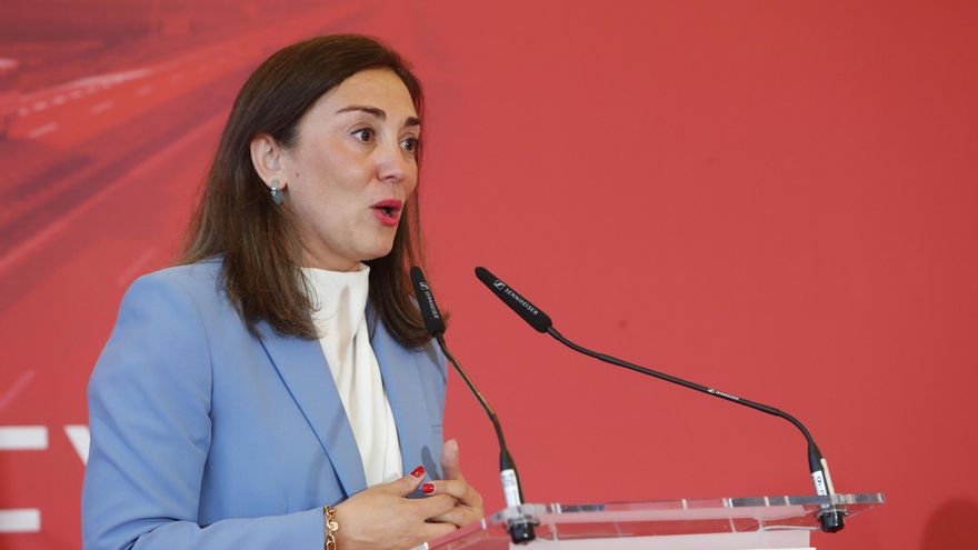 La consejera de Agricultura asegura que la Junta seguirá apostando por el cultivo de remolacha