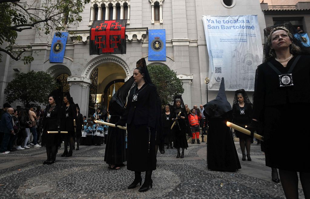 Las mejores imágenes de la procesión de Servitas el Viernes Santo en Murcia