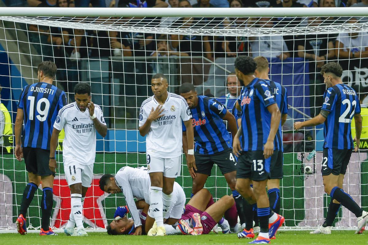 Real Madrid y Atalanta empatan sin goles al descanso