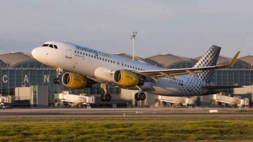 Las aerolíneas españolas aumentan sus emisiones de CO2 un 60% en cinco años