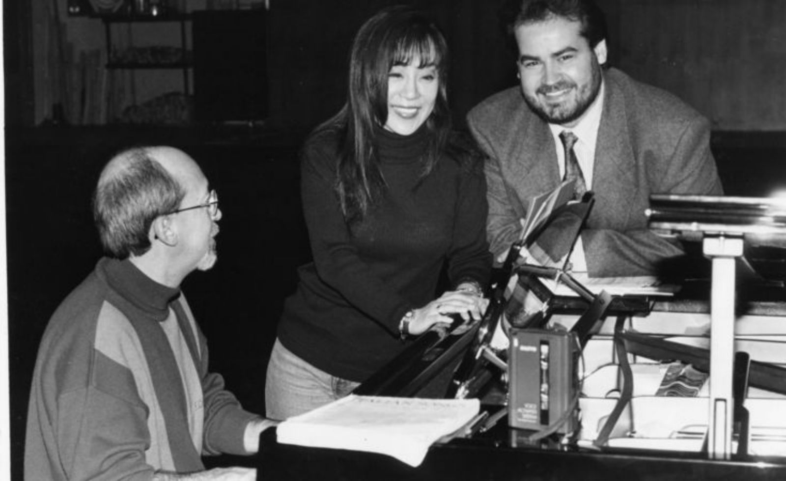 Un momento de la historia de Bros en el Campoamor: con Sumi Jo y Miguel Ángel Tapia, en vísperas de su debut en el teatro; 