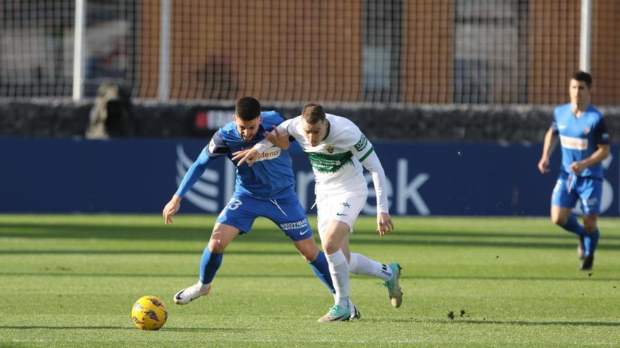 Los recién ascendidos se le resisten al Elche