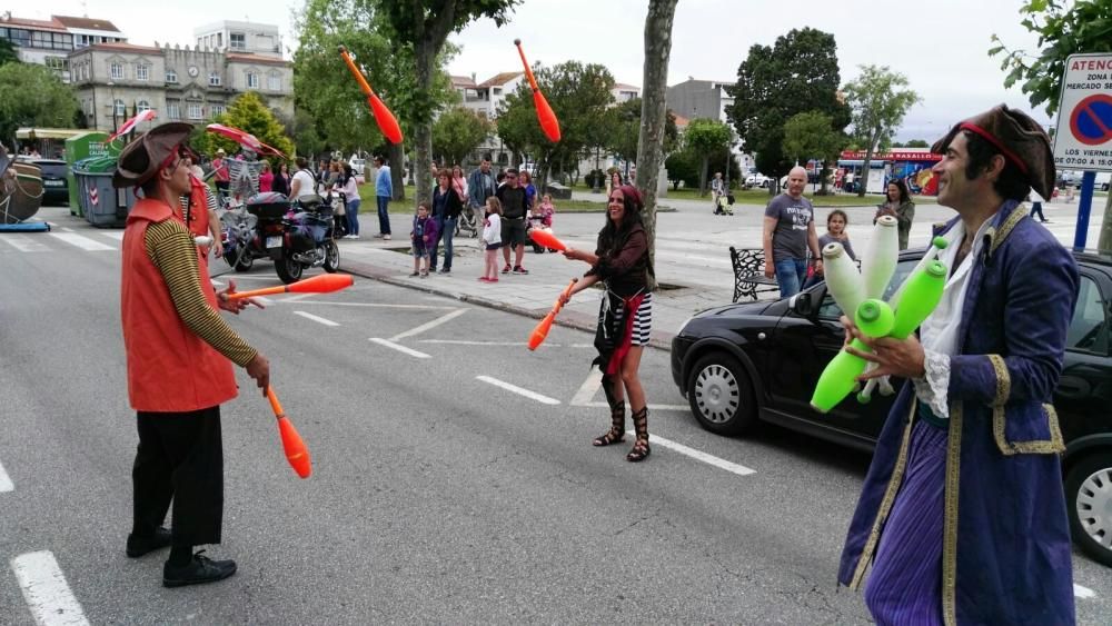 Bucaneros, corsarios y filibusteros toman las calles de San Vicente en la quinta edición del Desembarco Pirata.