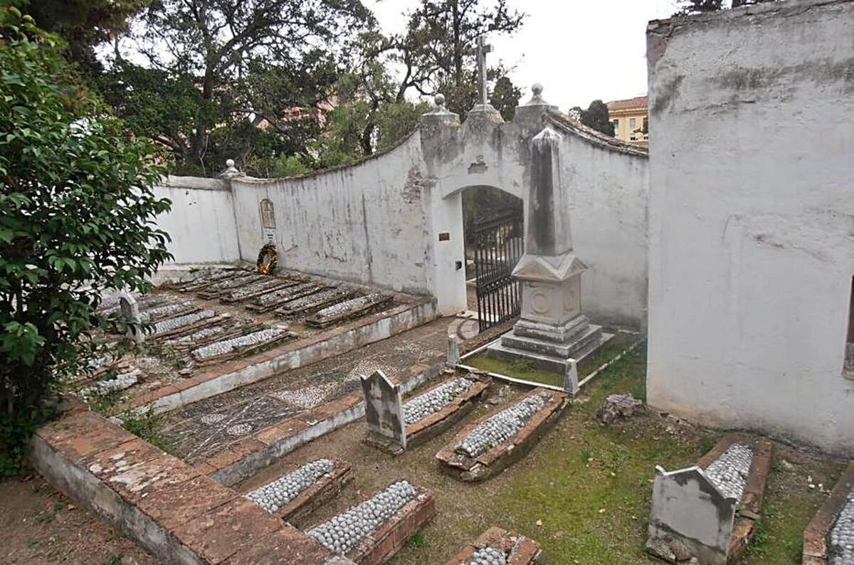 La zona más antigua del Cementerio Inglés. | JOSÉ MANUEL RUIZ