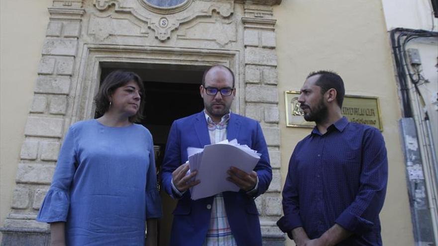 Exigen el concierto de plazas del centro de día