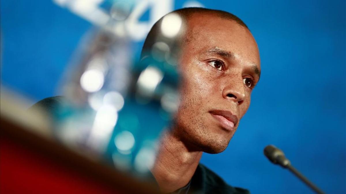 Miranda, con cara de pocos amigos en rueda de prensa