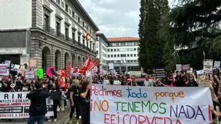 Las escuelinas mantienen la huelga del próximo viernes y se concentrarán frente a la Consejería de Educación