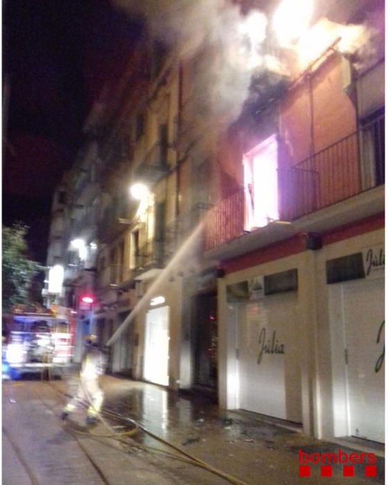 Incendi en un pis a Figueres