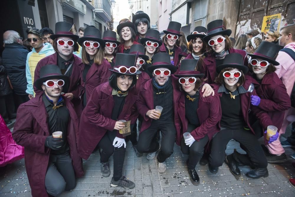 Set mil persones desborden els carrers de Sallent en un Carnaval multitudinari