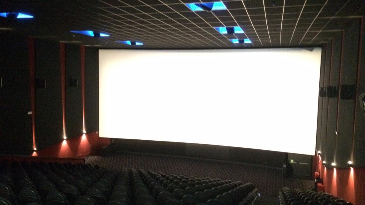 Varios cines de la Región cierran temporalmente sus salas La Opinión