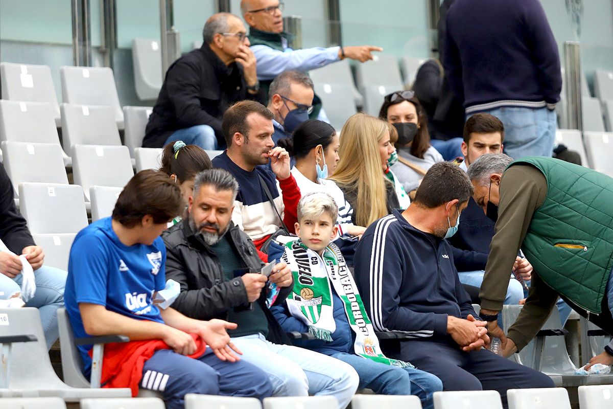 Córdoba CF - San Roque: Las imágenes de la afición en el Arcángel